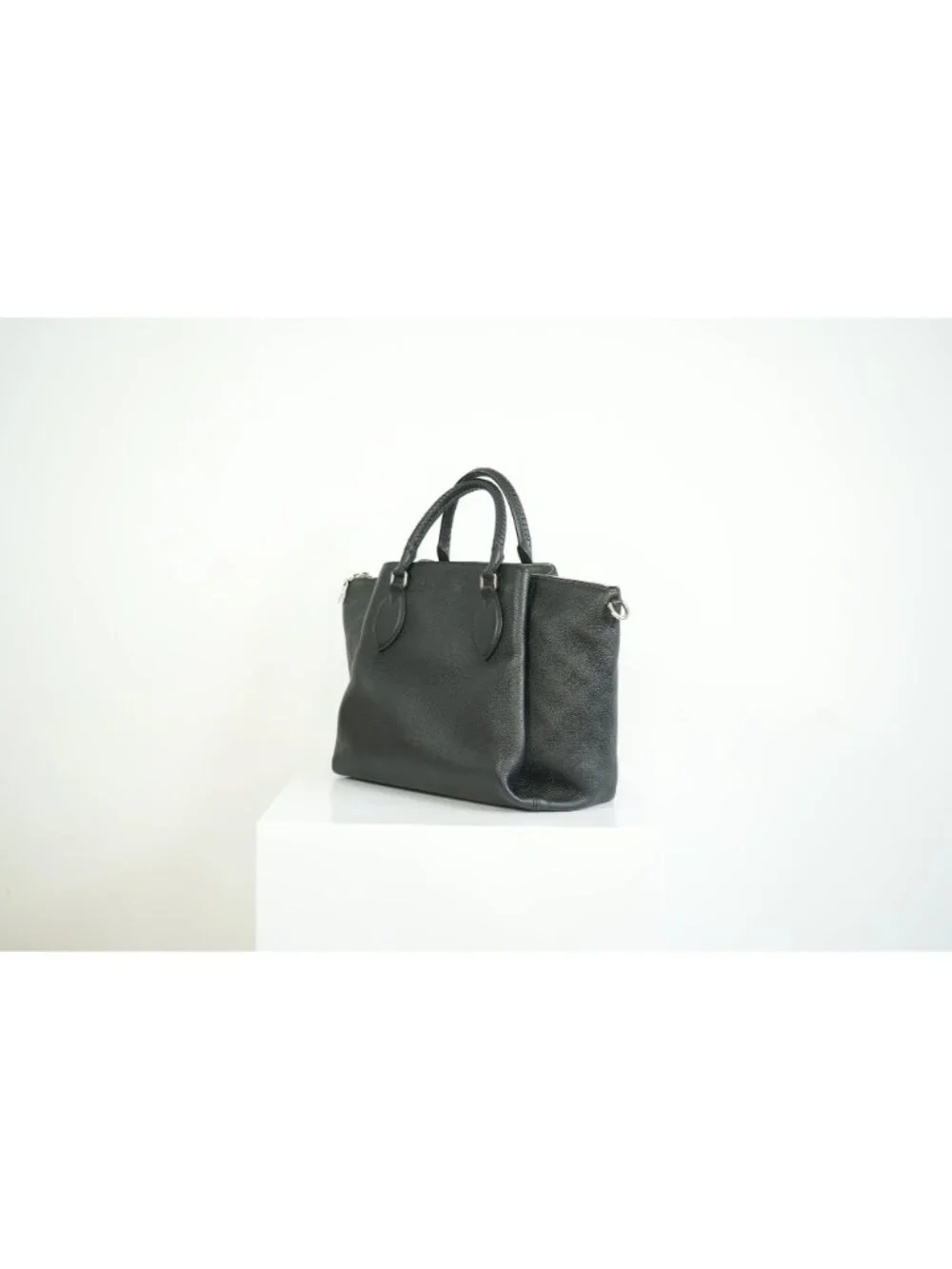 Louis Vuitton Black Monogram Mahina Haumea Perforated Calfskin Leather